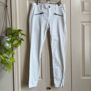 Current/Elliott lacquered white “Soho Zip Stiletto” skinny Jeans 28